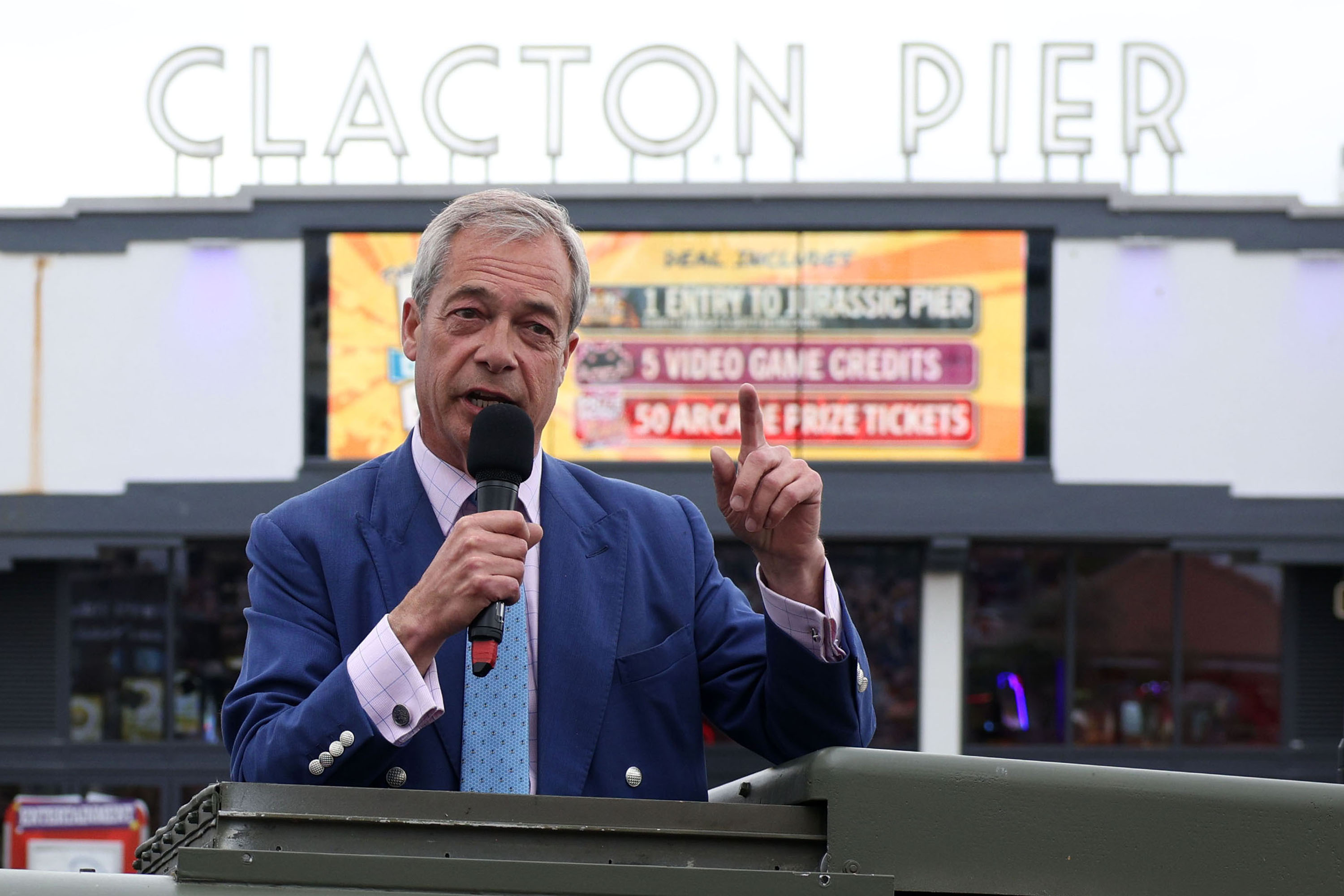 Police issue update over Nigel Farage 'election fraud' allegations