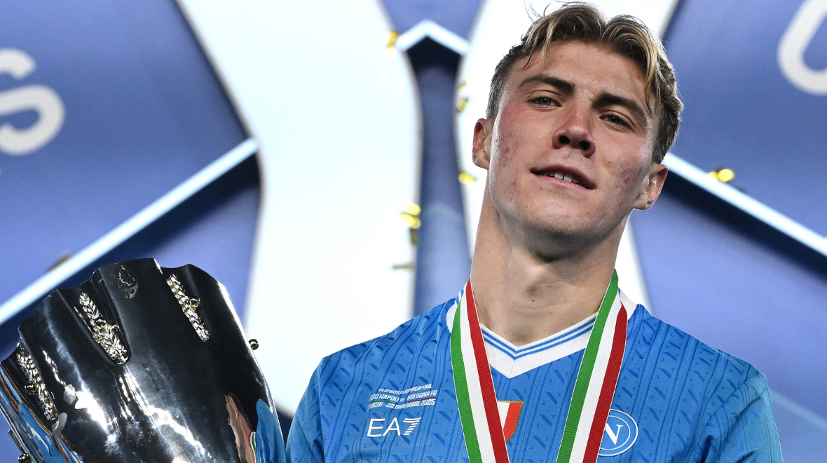 Joe Rasmus Man United fans left furious after 'aimed' Rasmus Hojlund social media ...